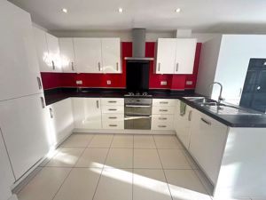 Kitchen/Dining Room- click for photo gallery